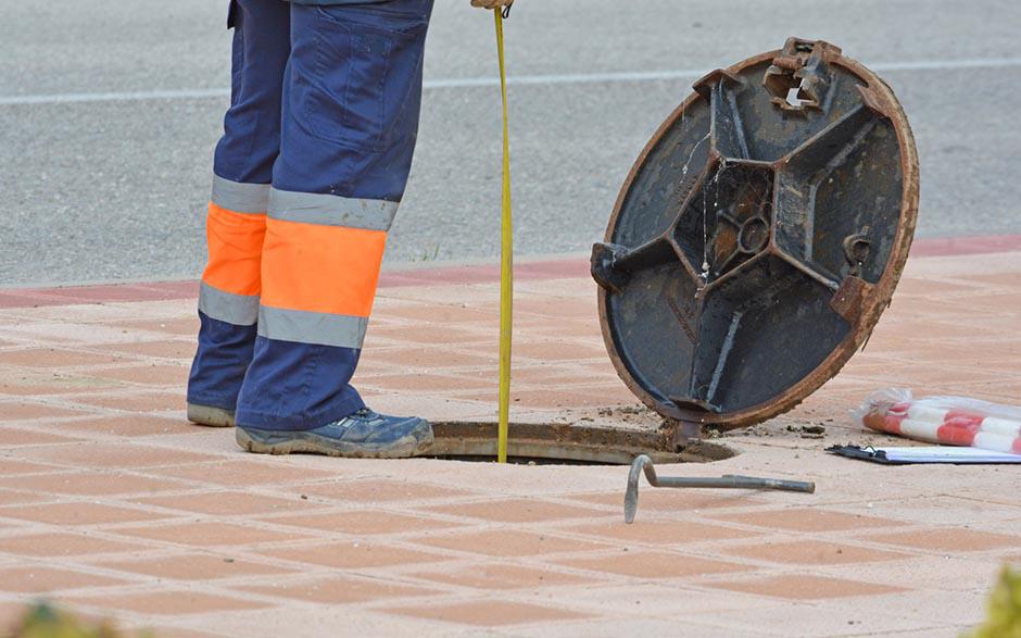 débouchage canalisations Épône